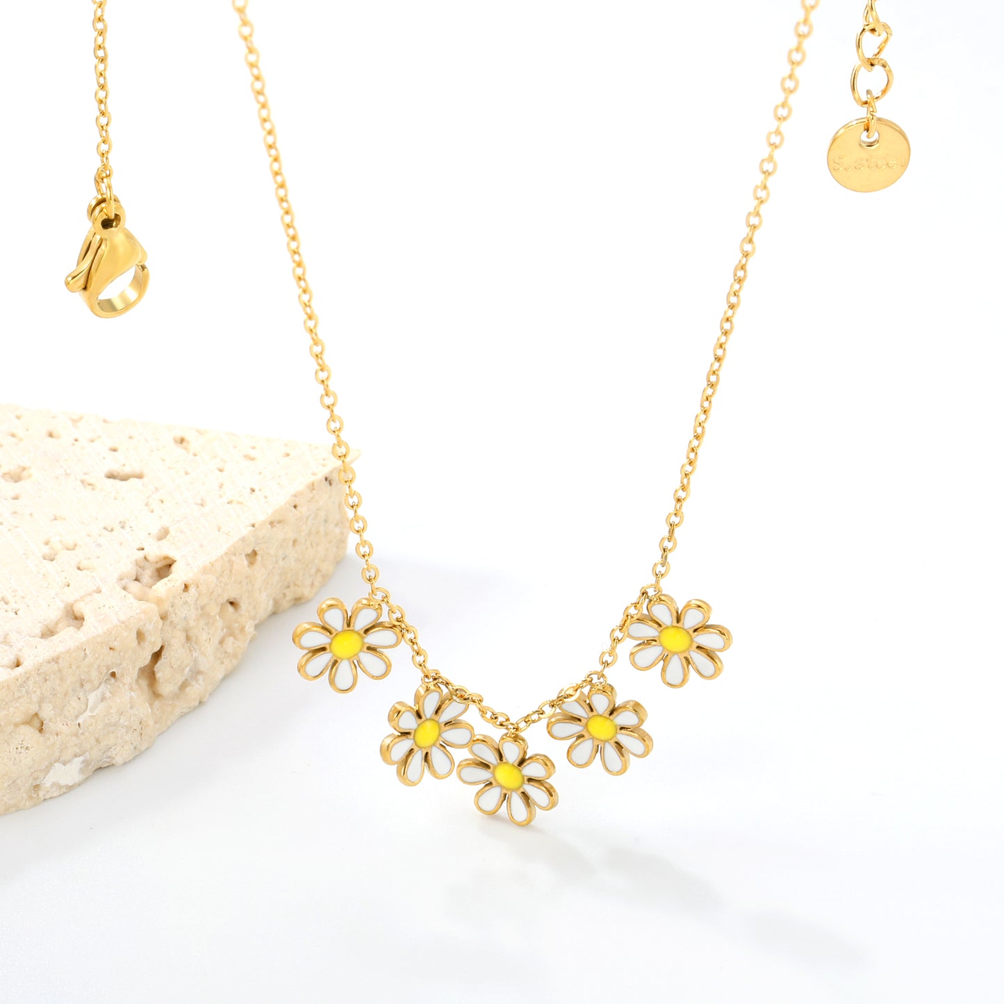 Daisy Dots Necklace